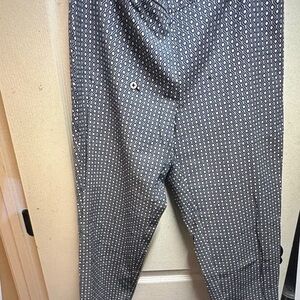 Vince Camuto women’s patterned ankle blue - white size L/ NWOT 511